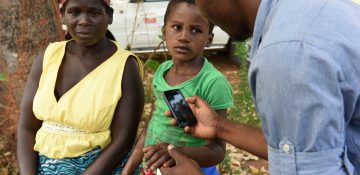 Leprosy detection team uses mobile skinapp in Mozambique                